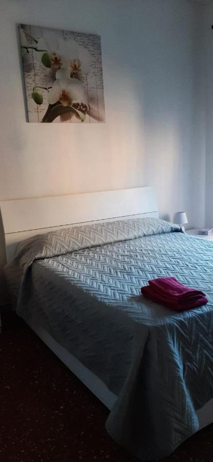 Corneliaguesthouse Affittacamere *